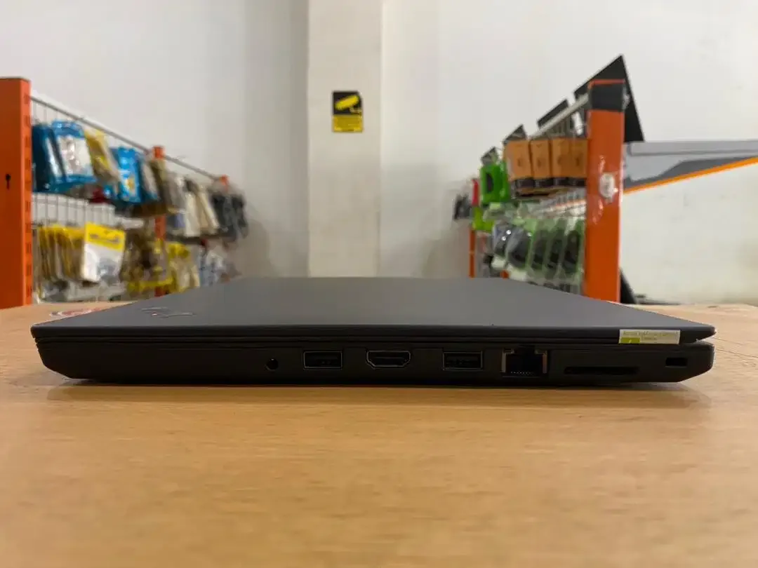 Lenovo ThinkPad T470 Core i7Gen7 Ram 16GB SSD 256GB Slim Mulus - Image 5 of 10