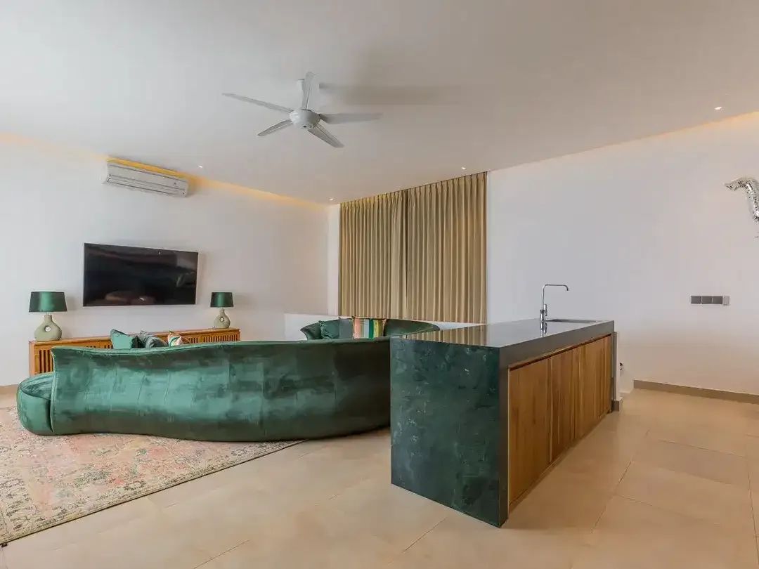 For leasehold - Luxury villas in Umalas, Kerobokan - Image 3 of 10