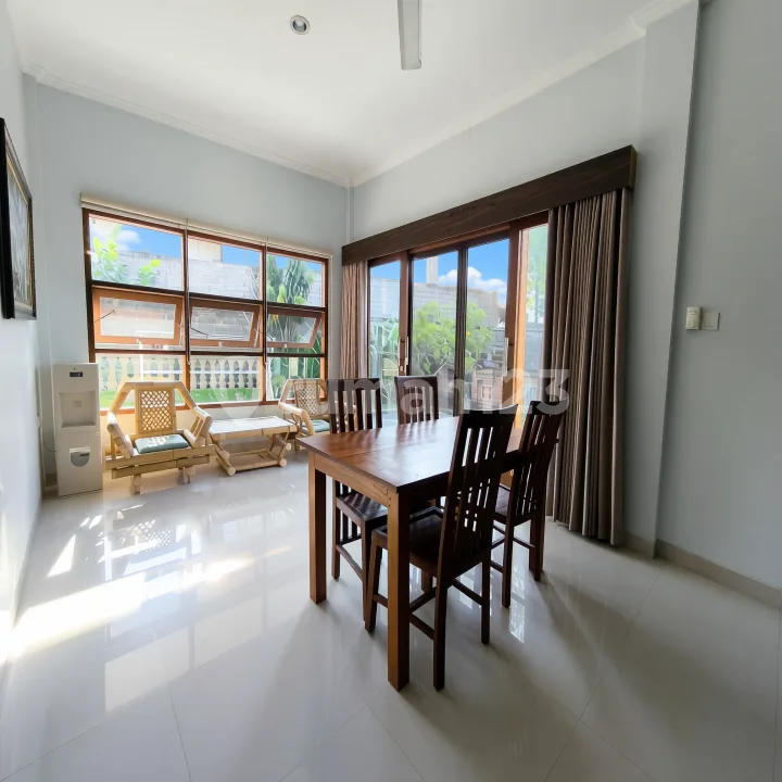 Apartement 1 Lantai Fully Furnished Strategis 15 Menit ke Ubud - Image 3 of 4