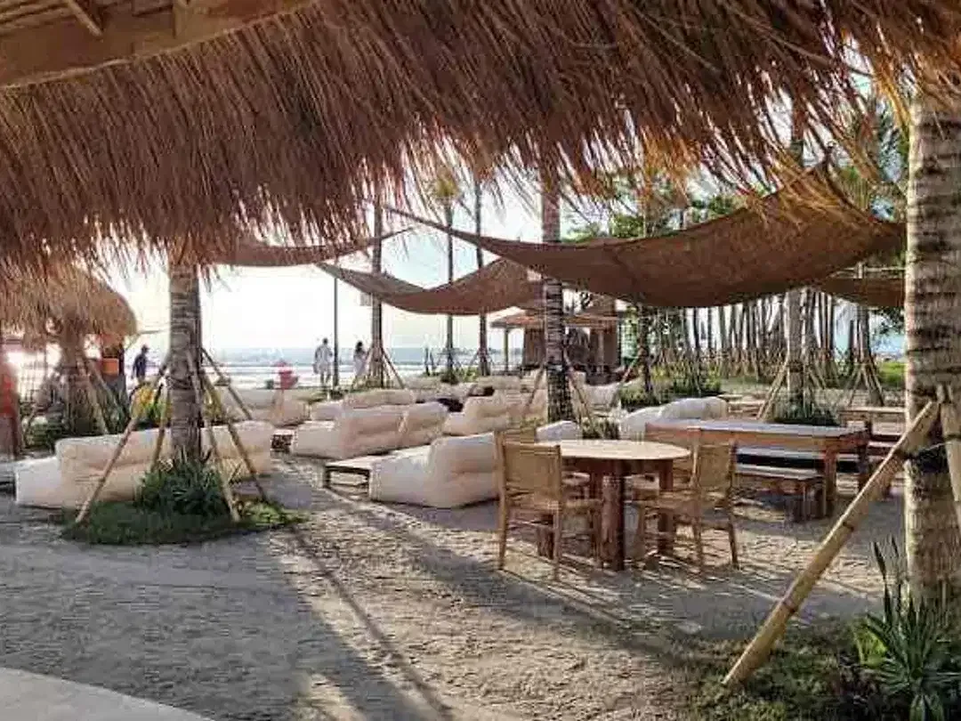 HOTEL BINTANG5 DI SEMINYAK BEACH, BADUNG, BALI
BEACHFRONT

BINTANG : 
DESIGNED BY *_RENOWNED_ - Image 5 of 10