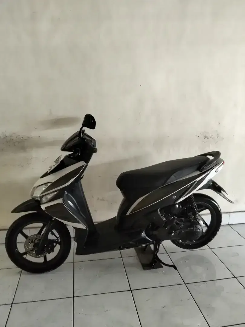 HONDA VARIO CW TAHUN 2014 PAJAK OFF 2X SURAT LENGKAP - Image 4 of 5