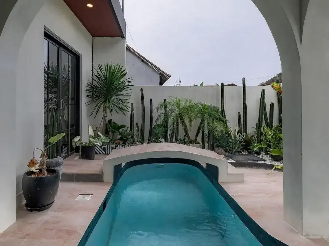 For Rent Modern 2 Bedrooms Villa - Tibubeneng Canggu Close To Berawa With Rooftop Views - Image 1 of 10