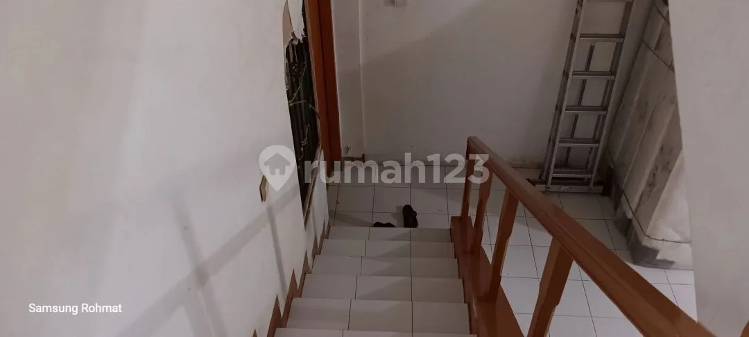 Dijual Ruko yang Berlokasi di Tuban Plaza, By Pass Ngurah Rai Kuta - Image 4 of 4