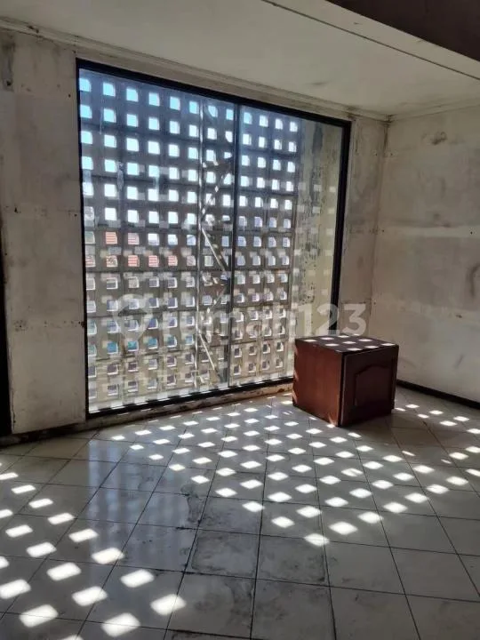 Dijual Ruko Gandeng 2 Jalan Imam Bonjol Denpasar Bali 3 Lantai - Image 3 of 4