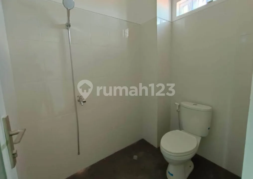 Ruko Baru 3 Lantai Ada 2 Unit Di Buluh Indah Jl - Image 4 of 4