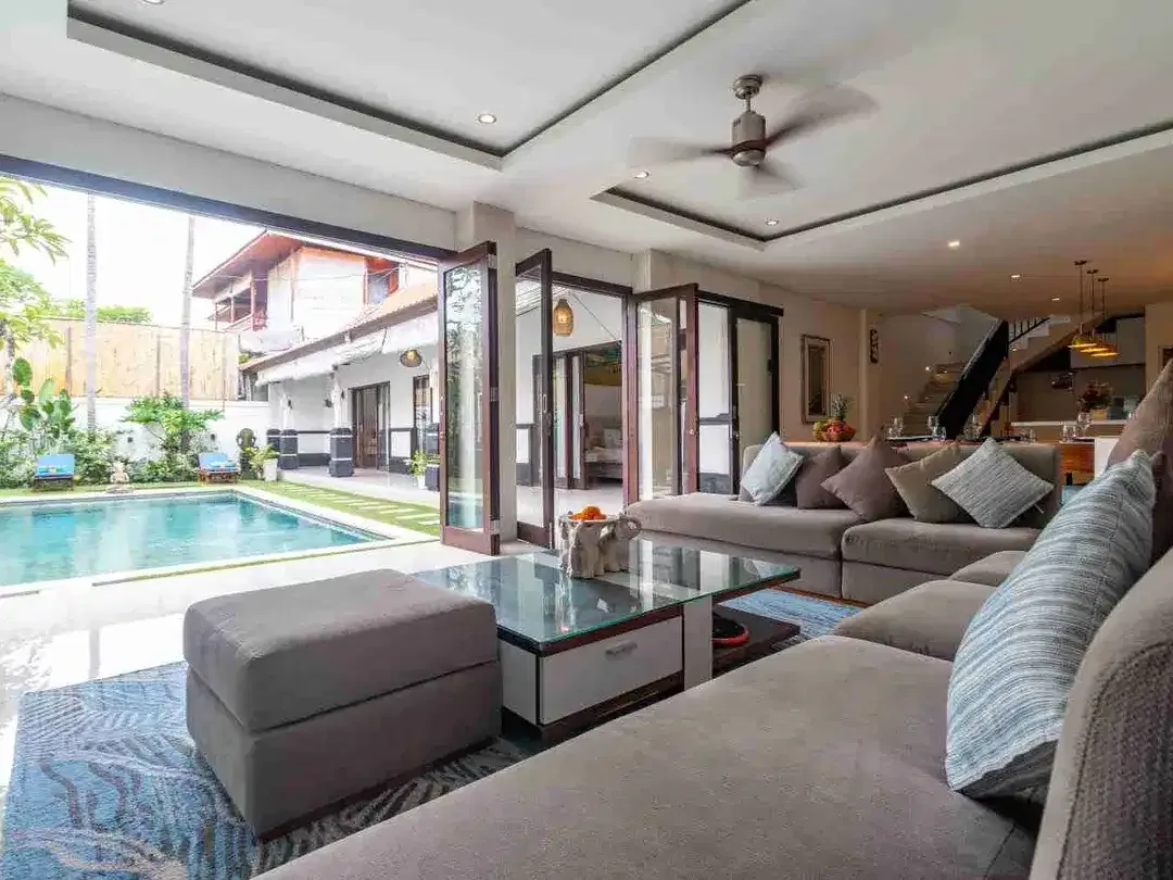VILLA LANTAI II VIEW SAWAH DAN GUNUNG DI PERERENAN BADUNG BALI - Image 9 of 10