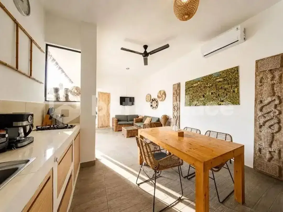 Modern 2 Bedroom Villa in Berawa, An Investment Opportunity - Image 3 of 10