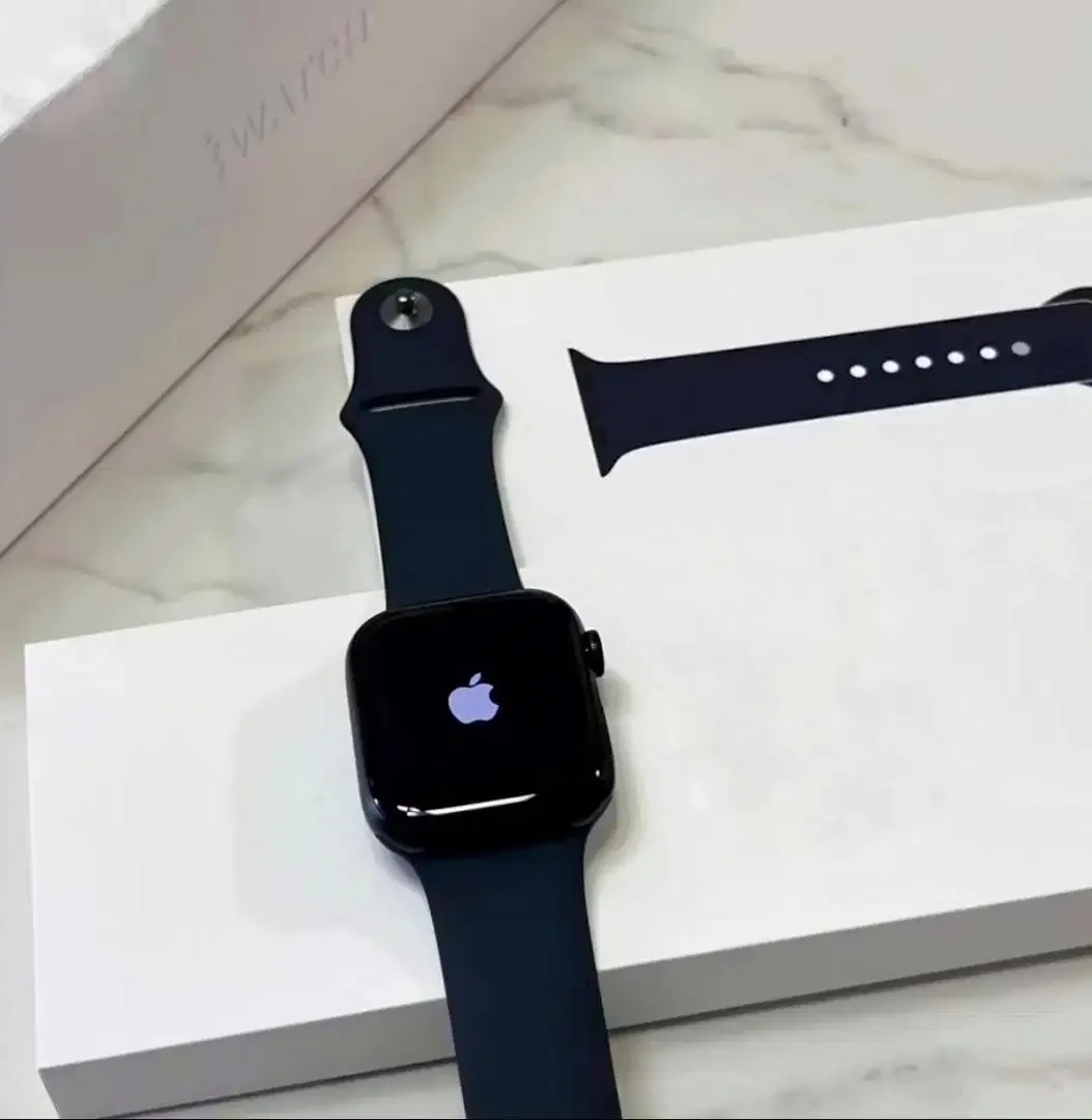 Smartwatch S11 Dengan logo apple saat on/off - Image 6 of 8