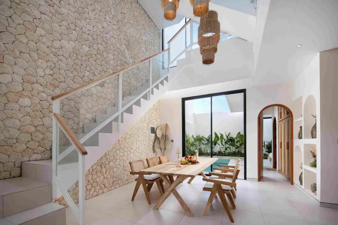 Dijual & Disewakan Villa Mewah 3 Kamar Tidur Dekat Pantai Balangan - Image 8 of 10