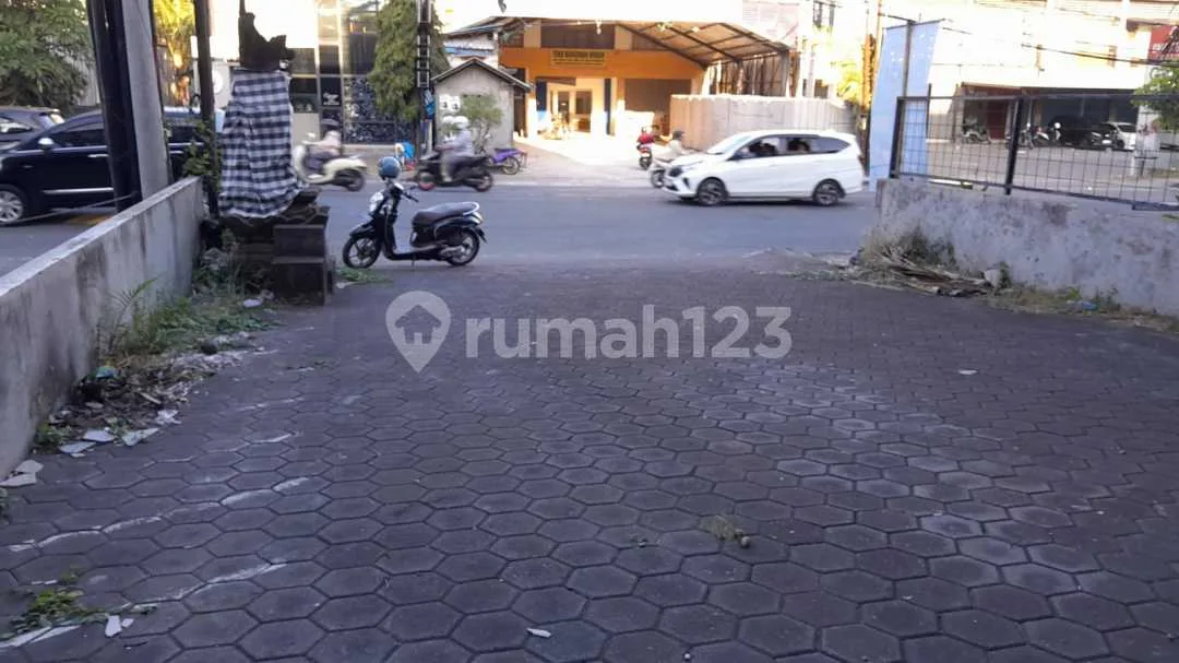 Dijual Ruko 3 Lantai di Jalan Utama Mahendradata Denpasar Barat - Image 4 of 4