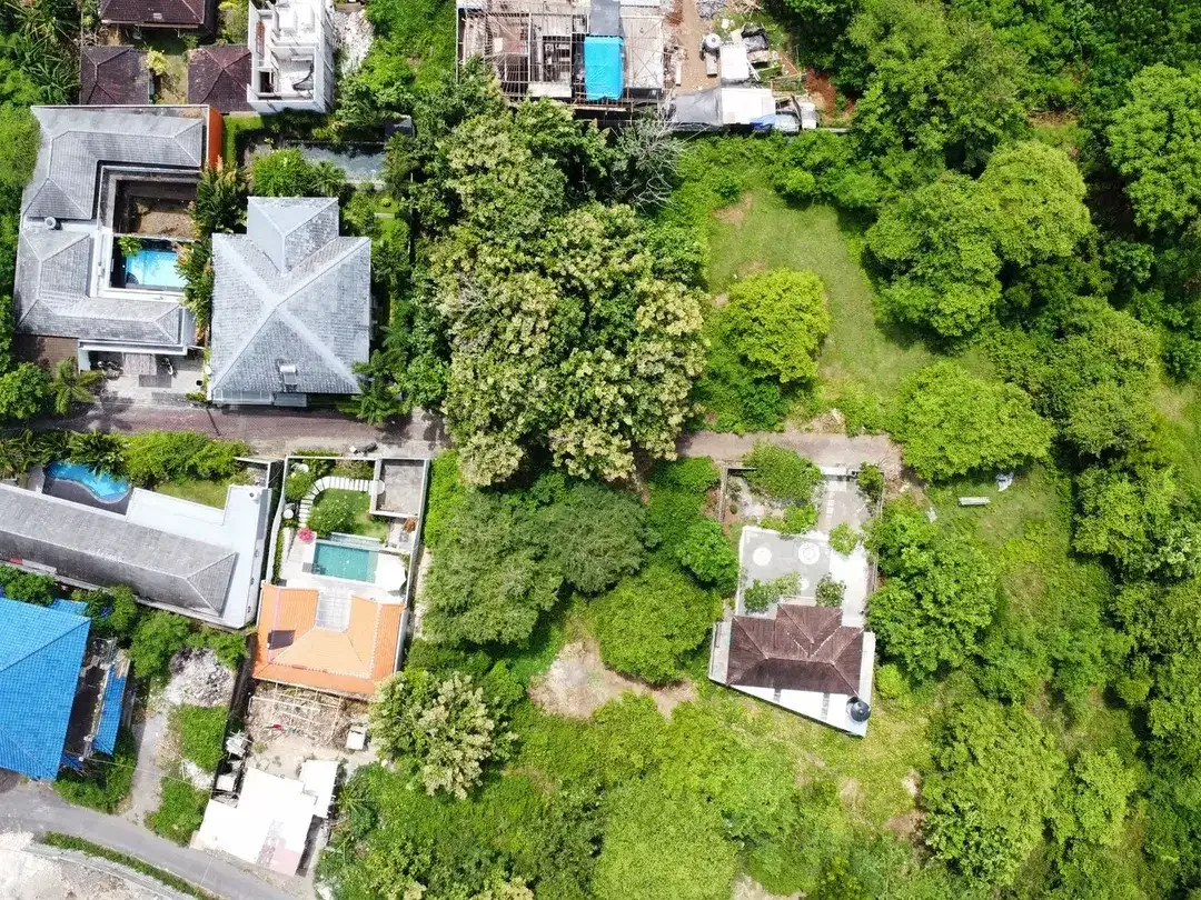 Freehold - Land Near Beach Clubs & Golf Course - Ungasan, South Bali - Image 3 of 4