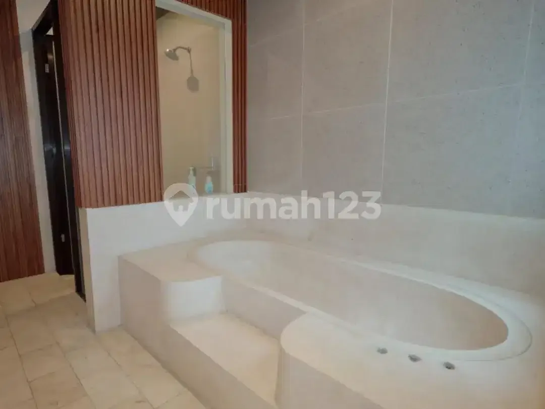 Investasi Kompleks Villa 3 Unit Bumbak Umalas - Image 6 of 10