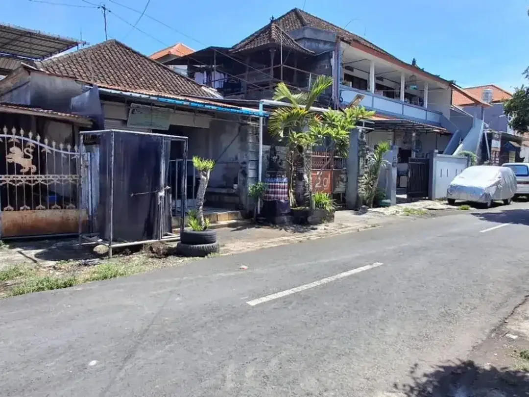 Dijual tanah bonus rumah 1 lantai di Gatsu Tengah Denpasar Bali - Image 3 of 5