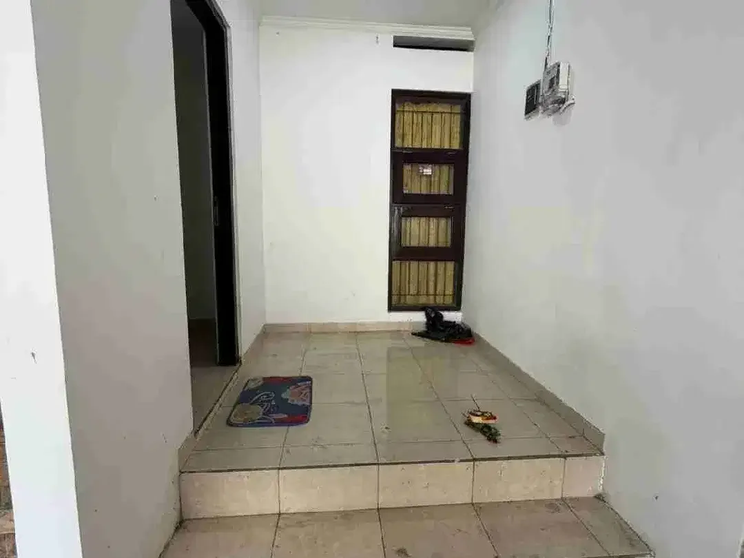 Jual Rumah 1lt Luas Tanah 132m² Jl Gunung Guntur Denpasar barat area strategis Hunian. i - Image 2 of 10
