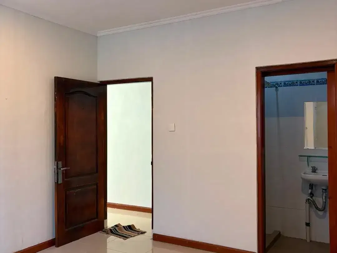 Disewakan Rumah di Perum Kori Nuansa Jimbaran - Image 8 of 10