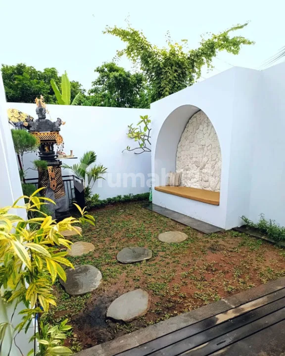 Amr-024.Mhy Luxury Annual Rental Villa In Sanur - Private Pool & Tropical Garden Living - Image 3 of 4