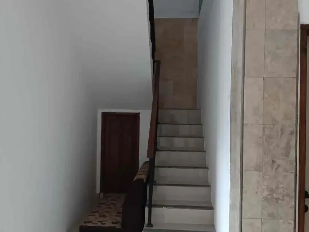 Dijual kos kosan elit di lantai 2
Lokasi di kawasan penamparan padangsambian kaja, denpasar barat - Image 10 of 10