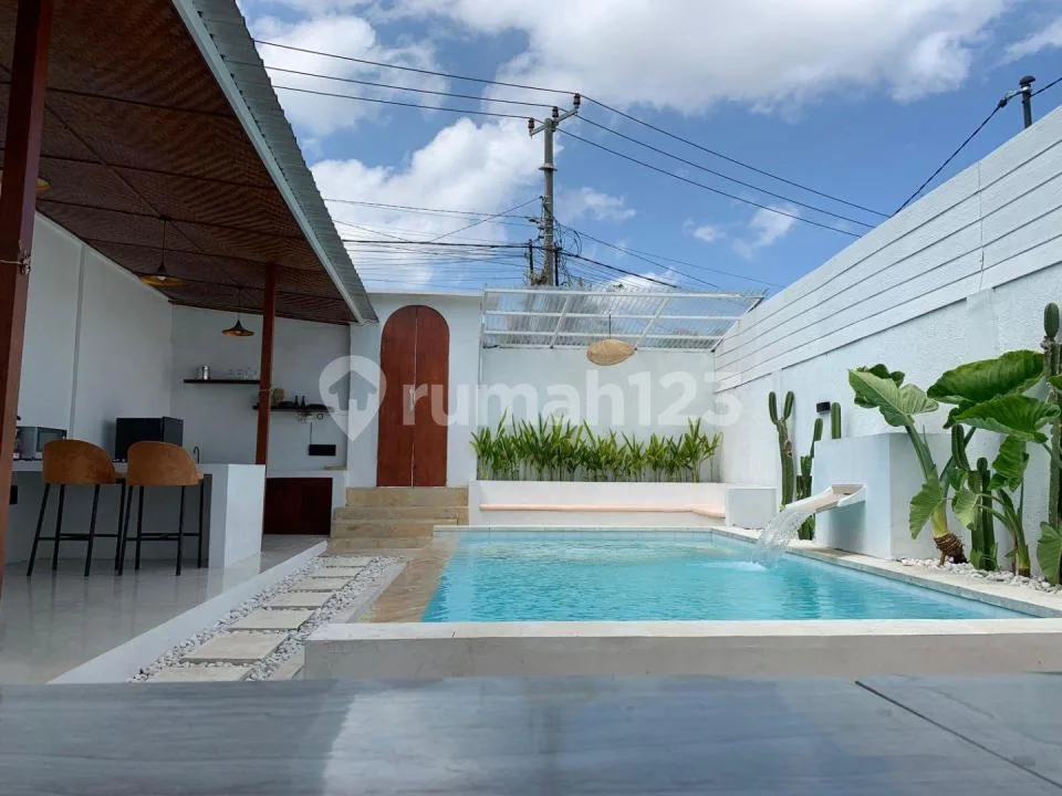 Stylish Tropical Sanctuary Move-In Ready 1-Bed Pool Villa In Padonan Canggu Fully Furnished This Property Offer An Exceptional Amount Of Space Comfort And Privacy - Image 2 of 4