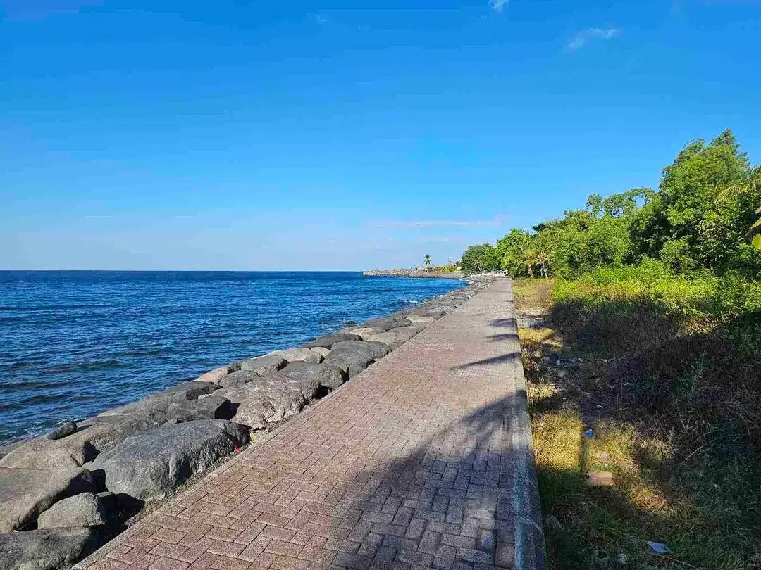 pinggir pantai dan pinggir jalan besar nasional - Image 4 of 8