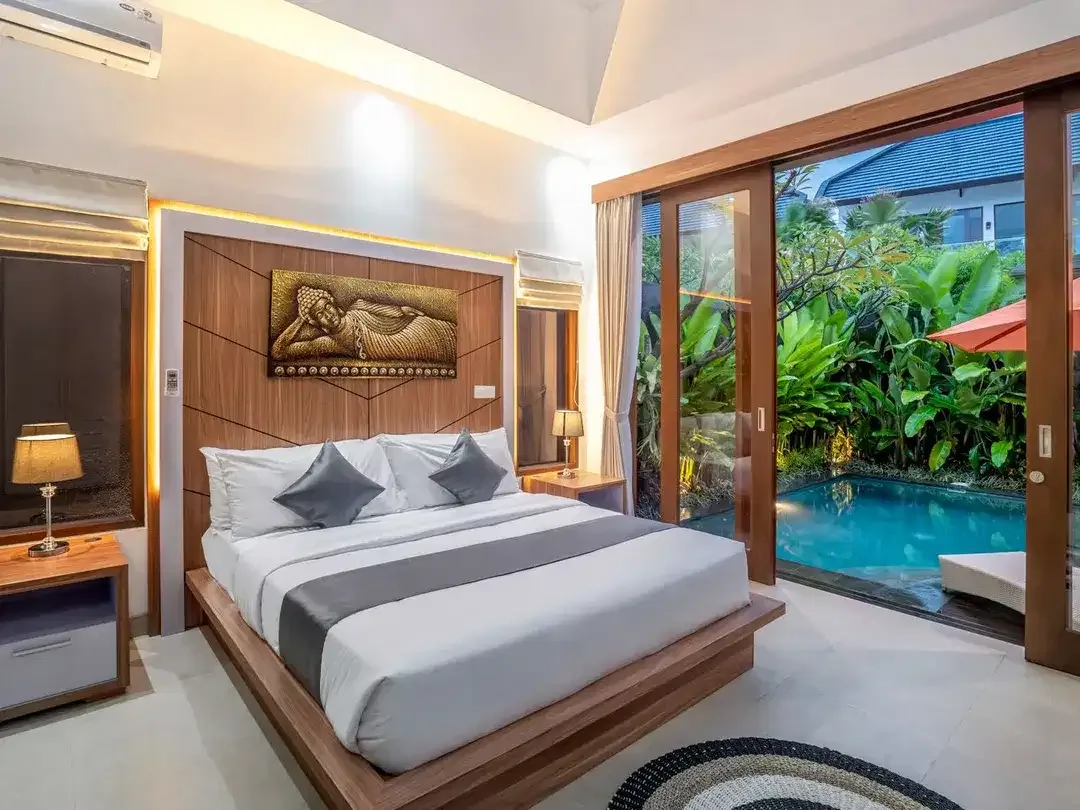 Leasehold Villa 2 Bedrooms In Heart Seminyak - Image 4 of 10