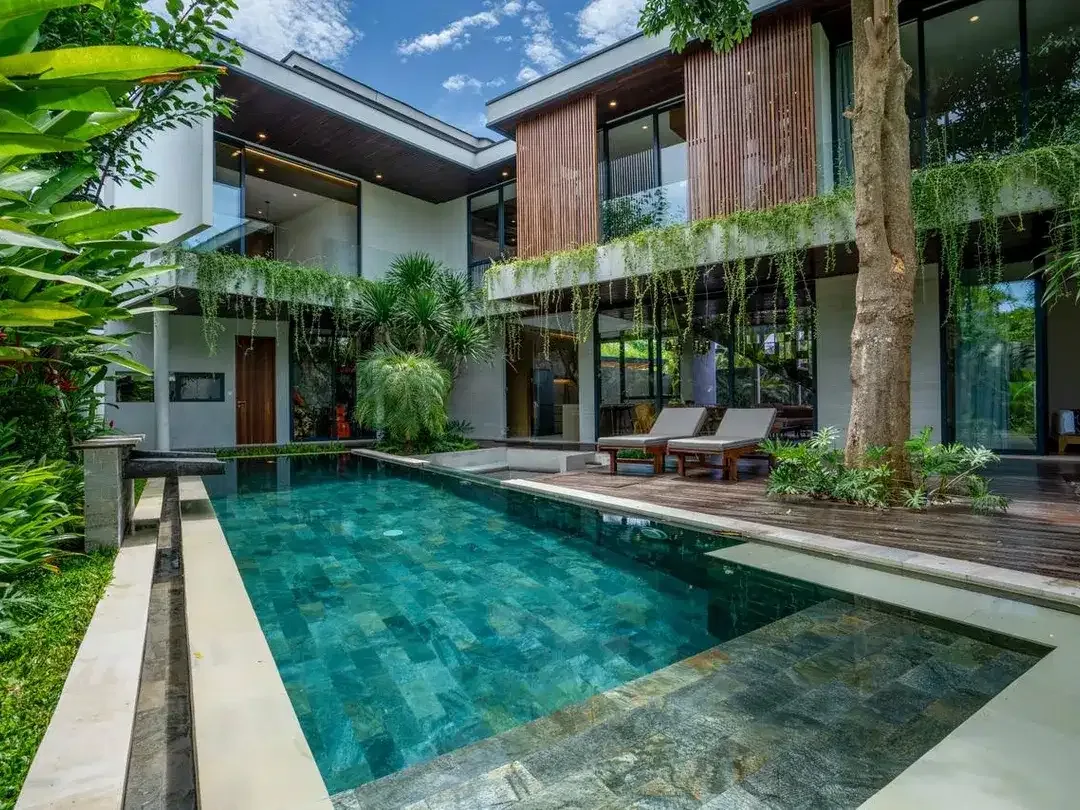 Dijual Villa Baru dengan Konsep Hunian Nyaman dan Praktis di Umalas - Image 1 of 10