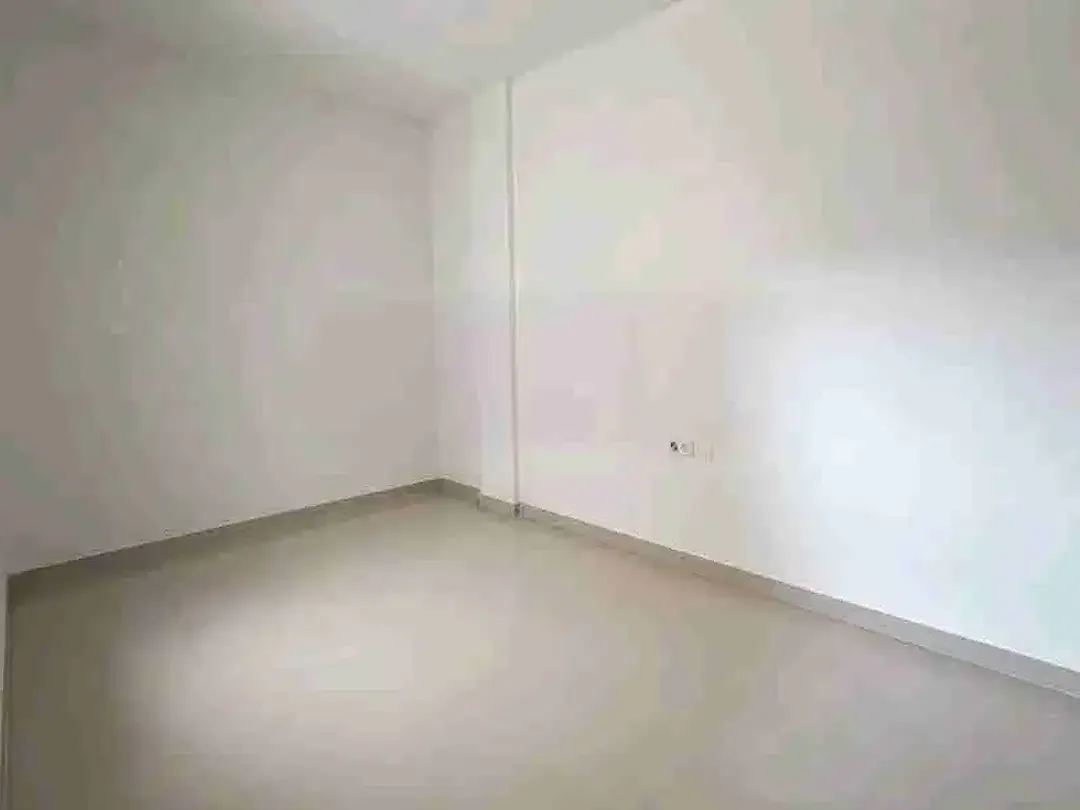 Jual Rumah 2lt Lokasi Jl Patih Nambi Ubung Denpasar Utara area Pemukiman.1 - Image 8 of 10