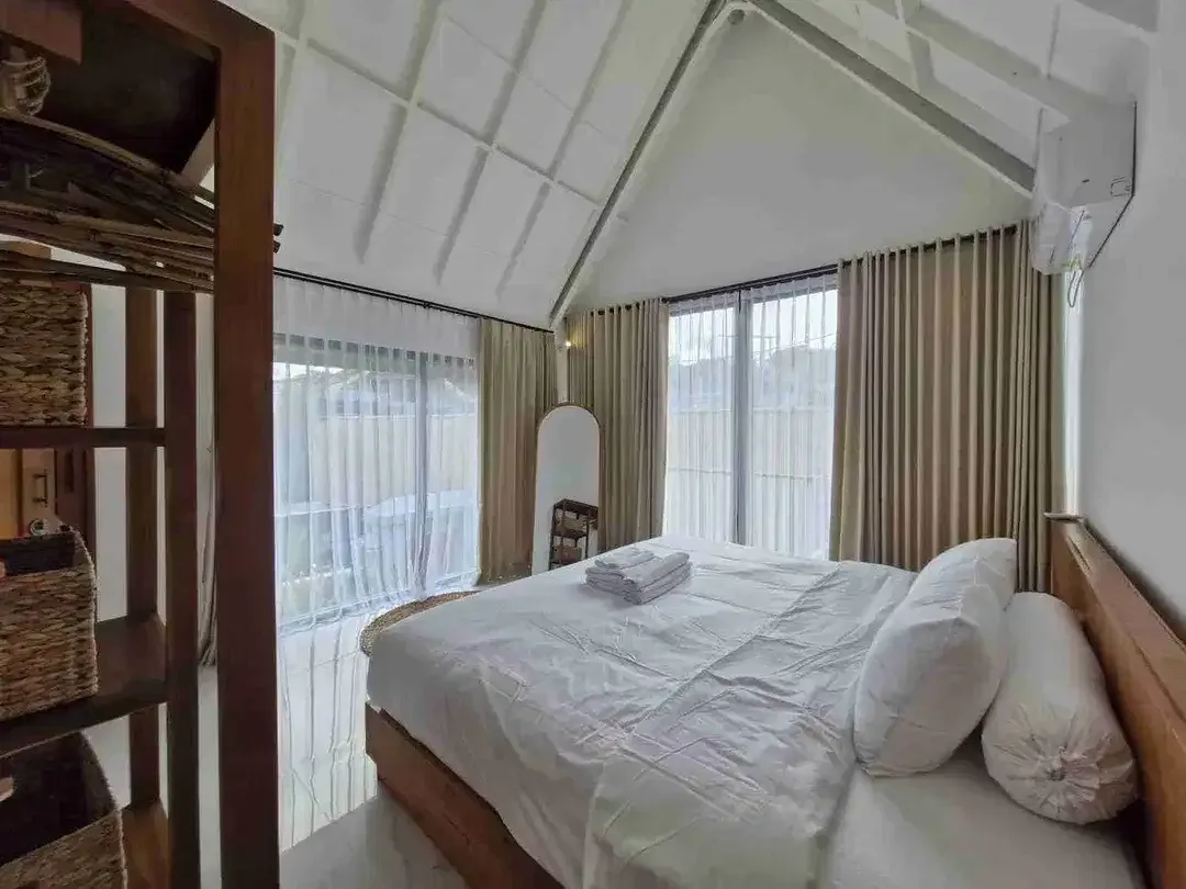 villa cantik fully furnished canngu badung - Image 5 of 10