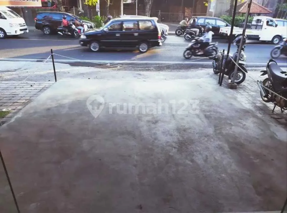 Ruko Jual Lokasi Ubung - Image 1 of 4