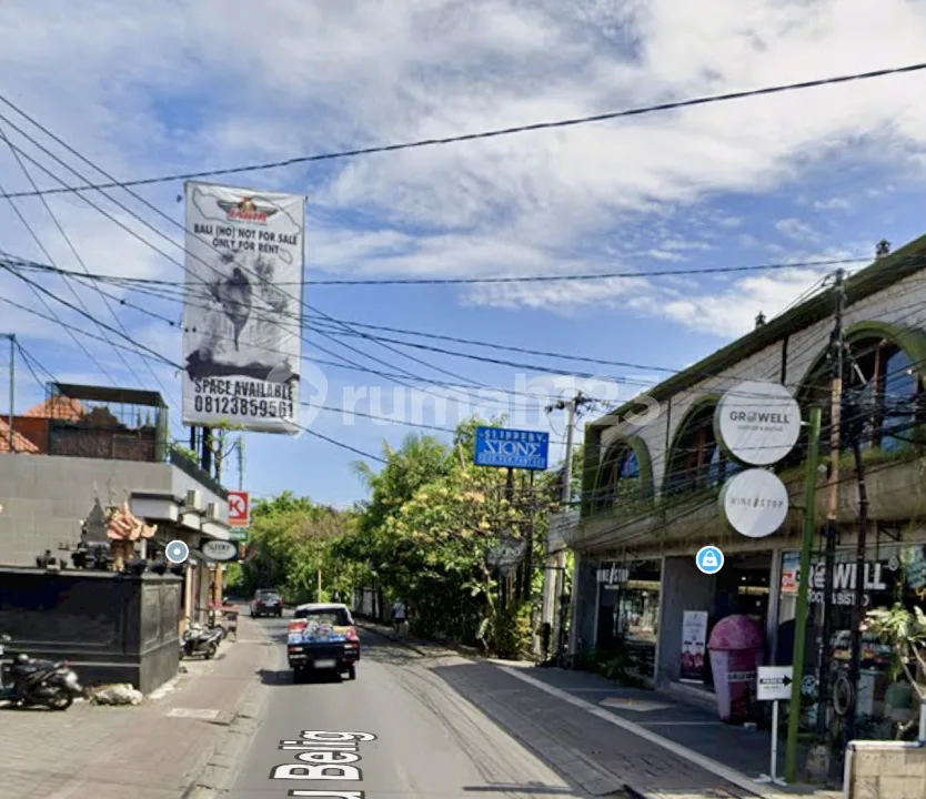 Ruko Lantai 2 di Jalan Raya Batubelig Seminyak - Image 4 of 4