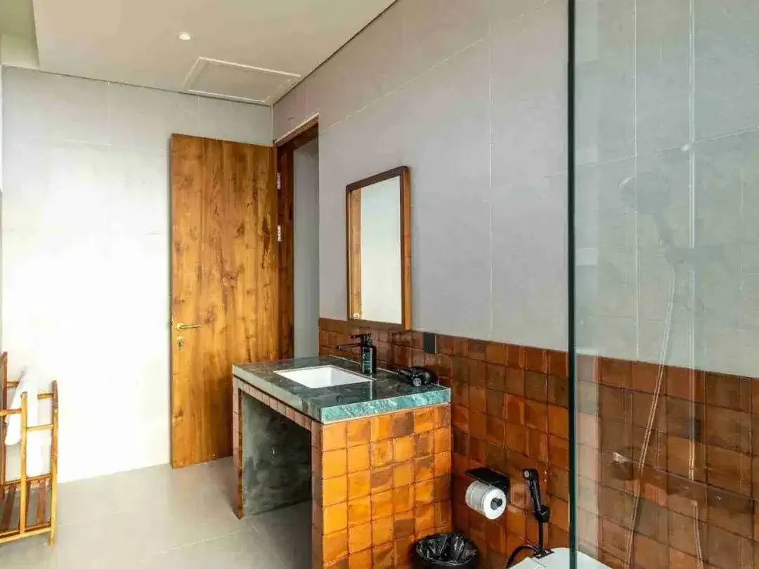 Brand New Luxury Tropical Villa Seminyak Bali - Image 7 of 9