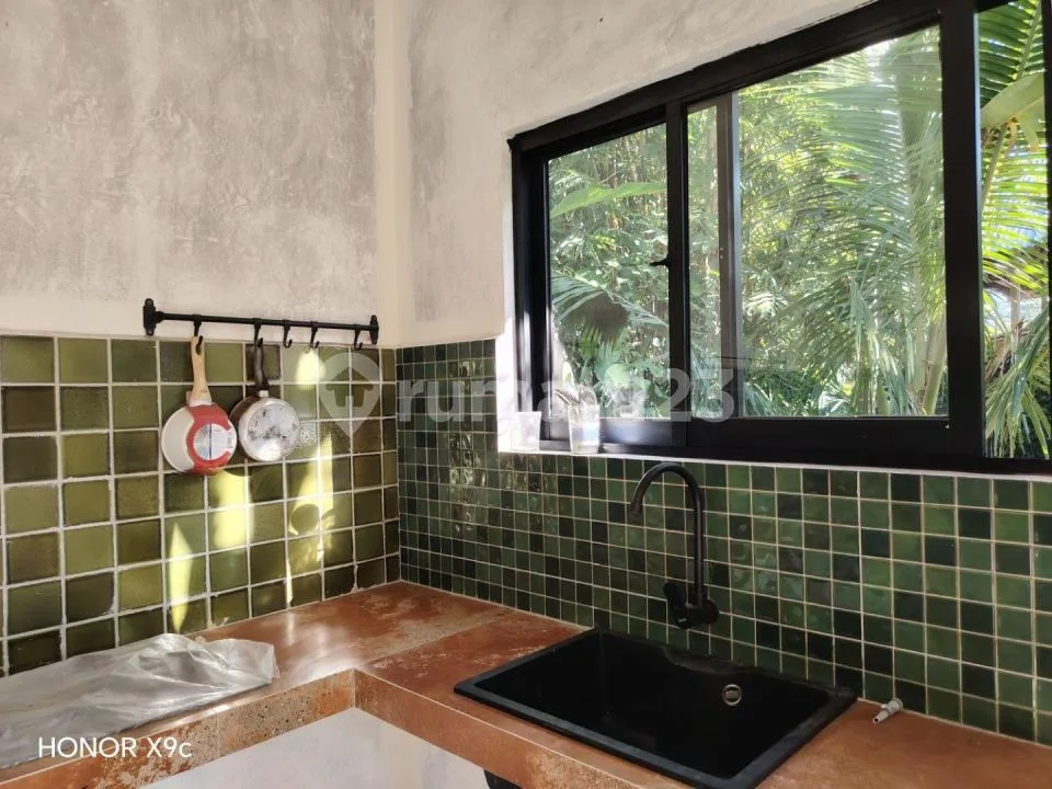 For Rent Villa Rice Field View 10 Menutes From Mongkey Forest Center Ubud Bali Indonesia Strategis 30 Menutes From Canggu Nyanyi Beach Canggu Nuanu Beach Near Greenschool - Image 2 of 4