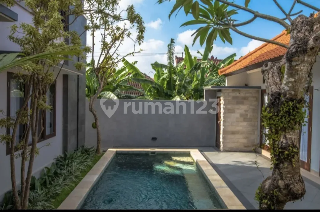 Disewakan Villa Di Canggu Bali Siap Huni Full Furnished - Image 1 of 4