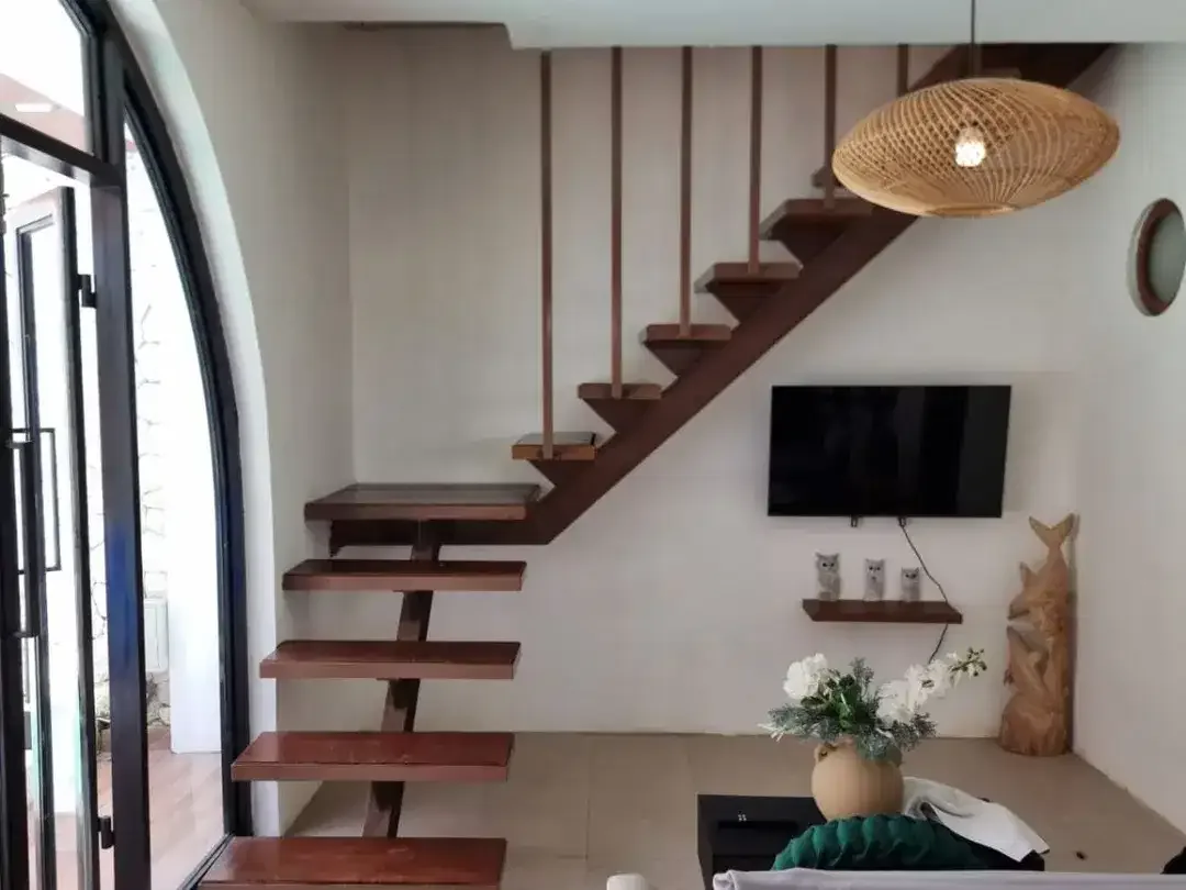 ROMANTIC VILLA IN TIBUBENENG CANGGU - Image 2 of 4