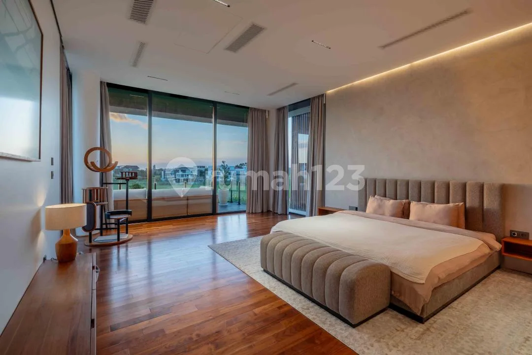 3Br Villa With Coastal Luxury Living In Cemagi (R-Ce08) - Image 4 of 4