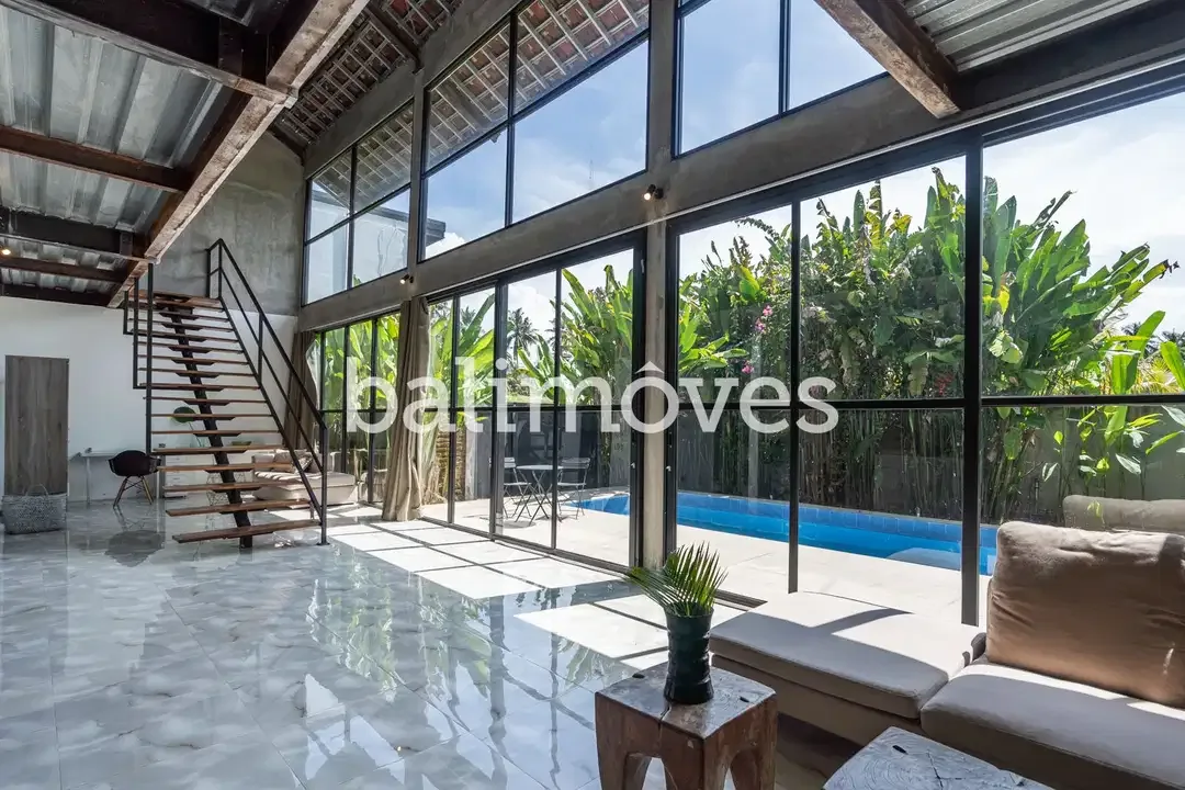 Vila Tiga Kamar Tidur Bergaya Industrial Modern di Kemenuh Gianyar - Image 9 of 10