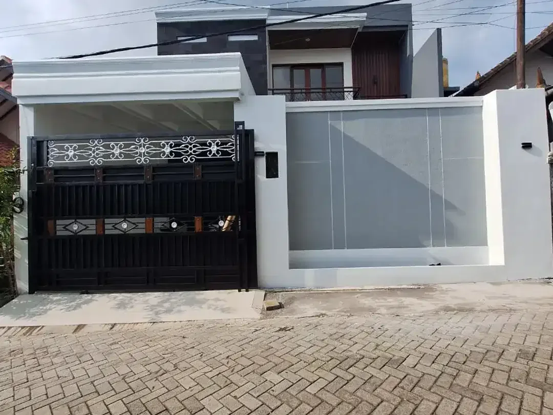 Dijual Rumah Baru - Andakasa, Denpasar Barat - Image 1 of 8