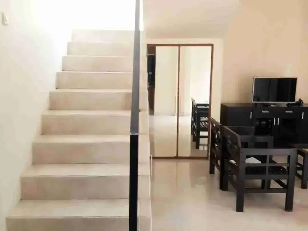 Disewakan Rumah Minimalis 2 Lantai, Furnished di Panjer, dekat Renon dan Sanur - Image 6 of 10