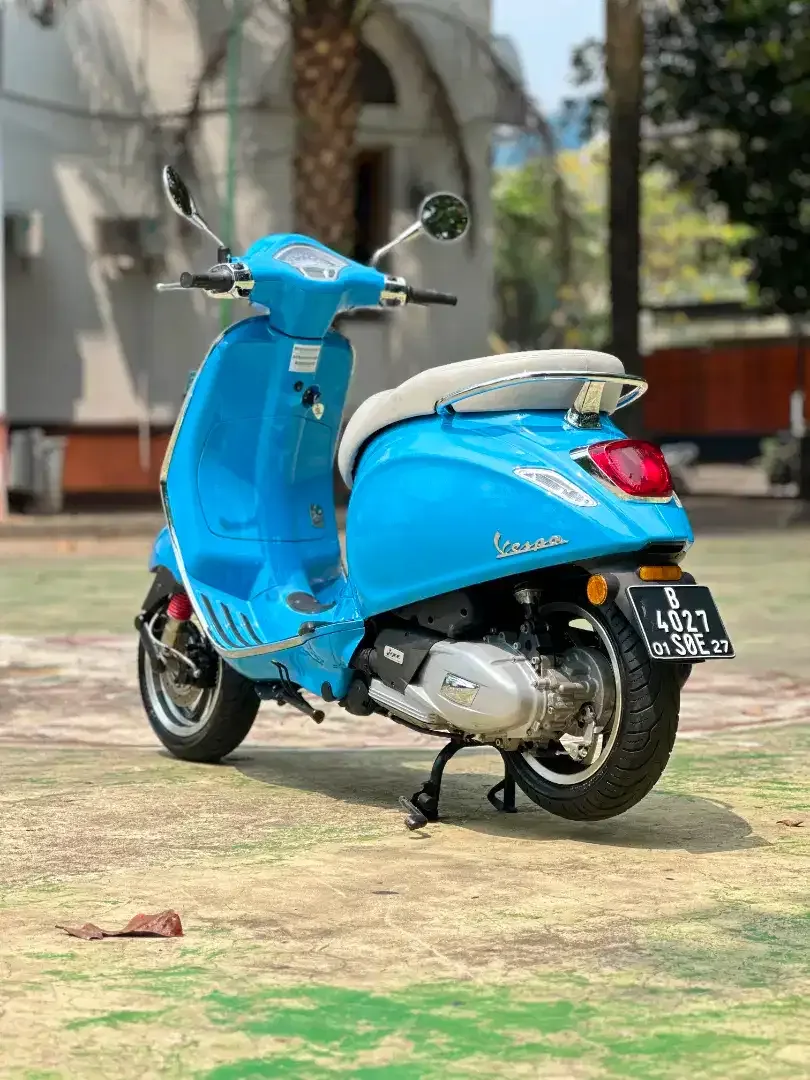 DIJUAL PIAGGIO VESPA PRIMAVERA ANNIVE 50TH 150 IGET ABS LED THN 2018 - Image 6 of 6