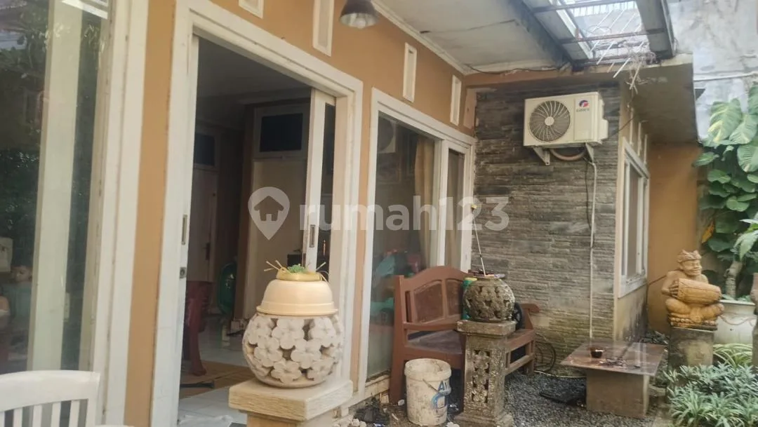 Dijual Cepat 3 Ruko + Rumah Tinggal Strategis di Taman Griya Jimbaran - Image 3 of 4