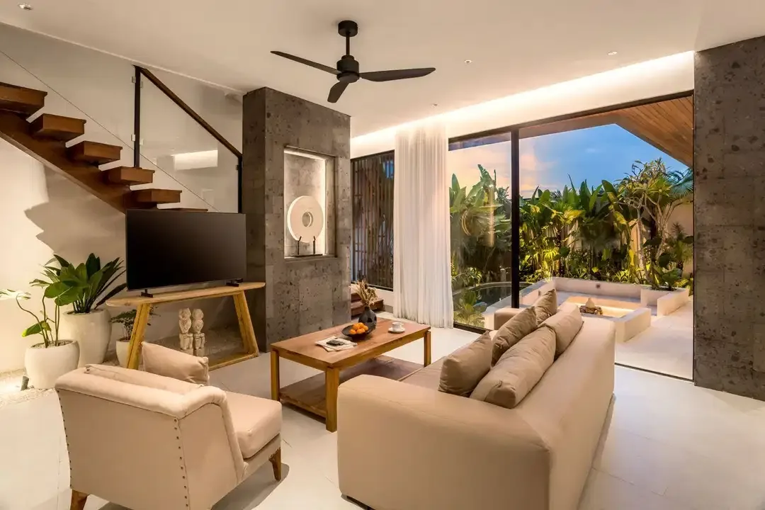 VILLA BARU 4BR DAN 2POOL BEST LOKASI DI CANGGU  BATU BOLONG - Image 8 of 10