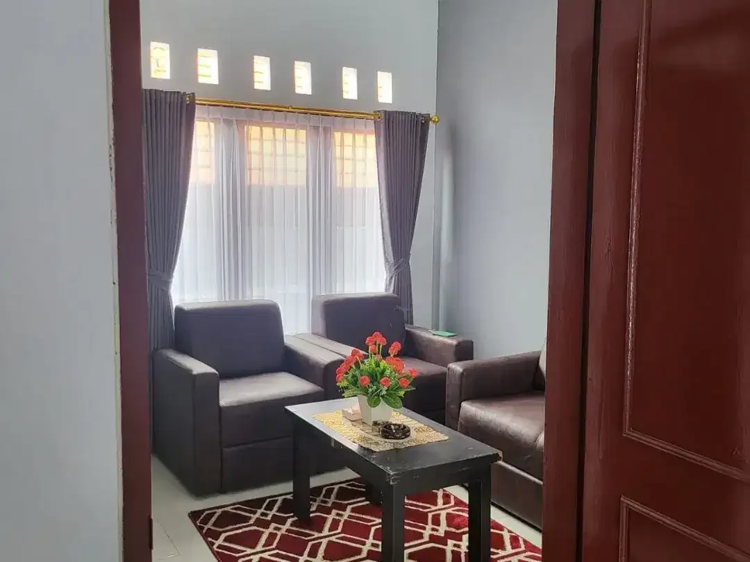 Dijual Rumah Semi Furnish - Jl Nuansa Ring Bukit Dekat Taman Griya dan Kori Nuansa - Image 4 of 10