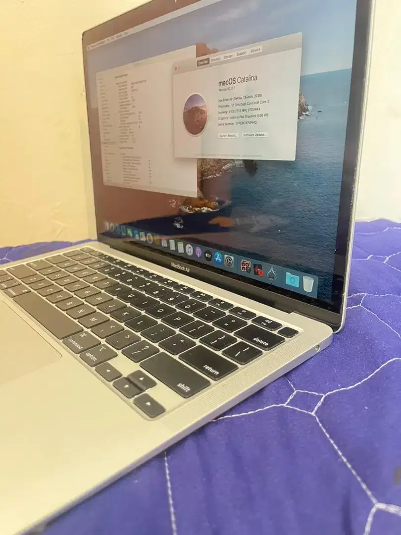 MACBOOK AIR 2020 - Image 2 of 5