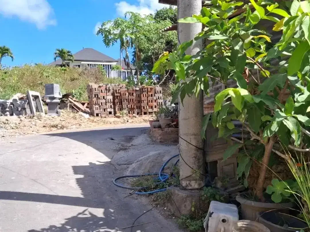Tanah 4 Are Dijual Lokasi Strategis di Raya Uluwatu - Image 4 of 7