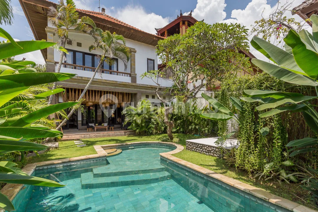 3Br Beautiful Home, Quiet & Peaceful Living In Umalas - Image 1 of 4