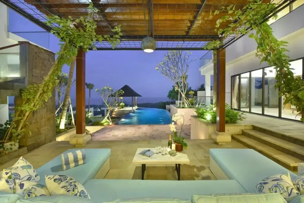 VILLA READY UNIT VIEW LAUT FULLY FURNISHED LOKASI STAETEGIS DI PECATU - Image 1 of 10