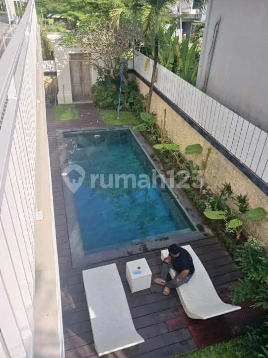 Villa  In bumbak Umalas, Badung - Image 2 of 4