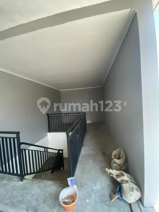 Ruko Cargo Denpasar - Rooftop - Image 2 of 4