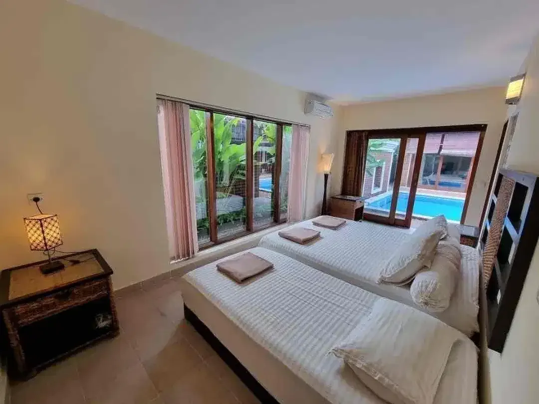 4 BEDROOMS RUMAH STYLE VILLA, TENANG LOKASI STRATEGIS DI SANUR KAUH - Image 8 of 10