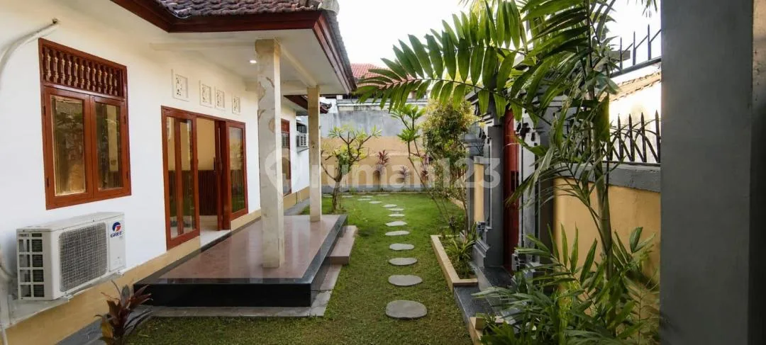 Villa Sanur 2 Bedrooms With Pool And Garden Semi Furnish - Image 2 of 4