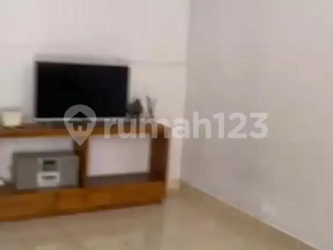 Dikontrakkan Rumah Sangat Langka Taman Griya Jimbaran - Image 5 of 5